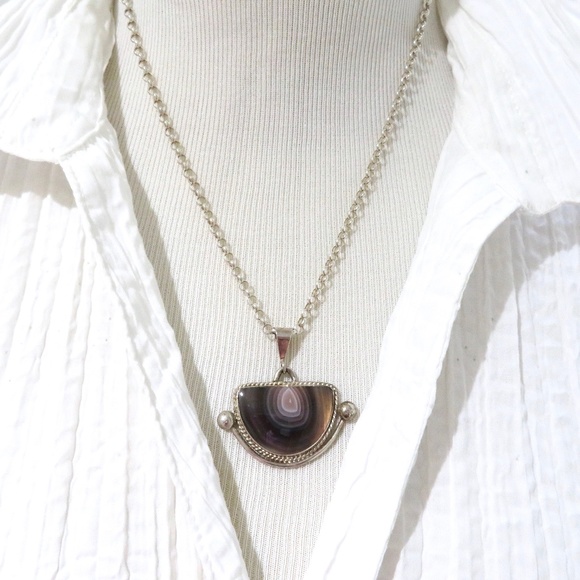 Banded Agate Pendant Necklace, Sterling, Signed - Picture 3 of 7